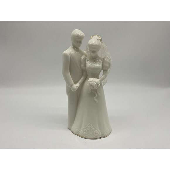 San Francisco Music Box Company Vintage Musical Bride & Groom Porcelain Collecti - Picture 3 of 15